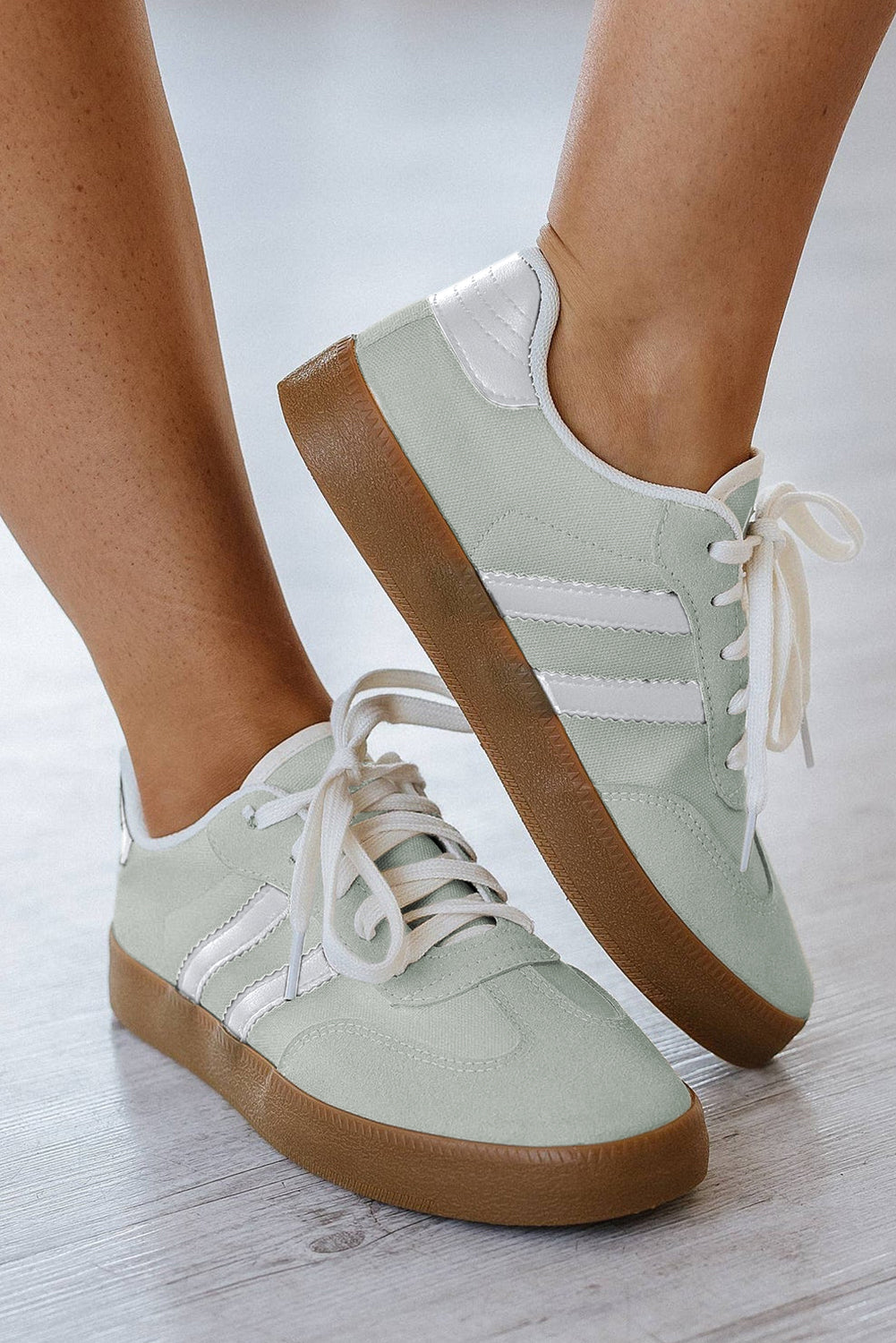 White Striped Lace-up Flat Sneakers